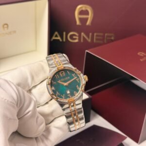 ساعة أقنر Aigner بمينا أخضر وسوار معدني