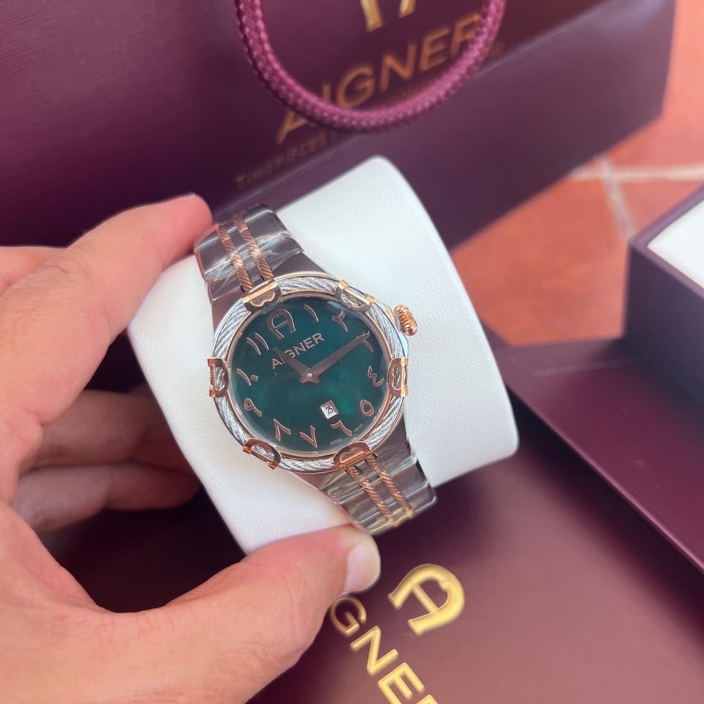 ساعة أقنر Aigner بمينا أخضر وسوار معدني - الصورة 2