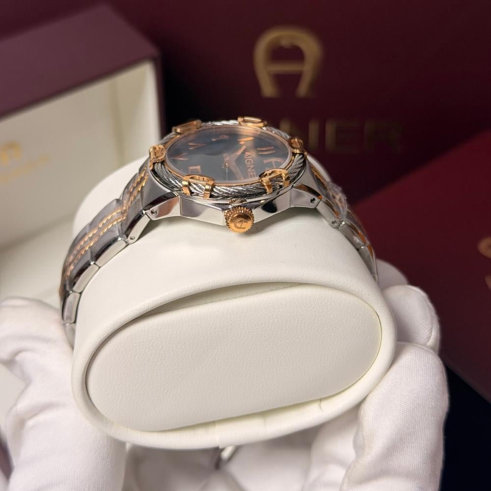 ساعة أقنر Aigner بمينا أخضر وسوار معدني - الصورة 6